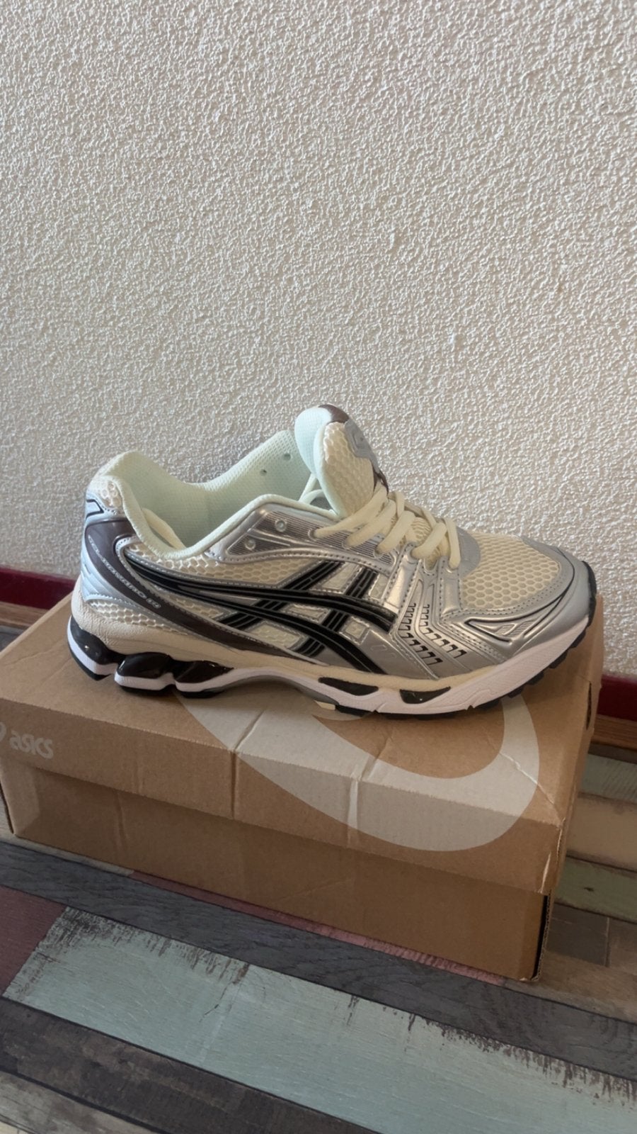 Asics Gel-Kayano 14 - Maat 42 (valt klein), Ophalen, Nieuw, Wit