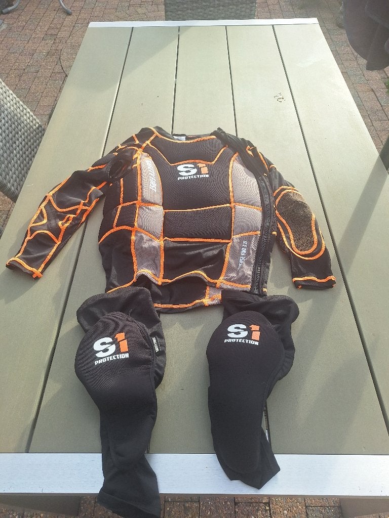 S1 protector set, Ophalen, Kinderen, S1, Zo goed als nieuw