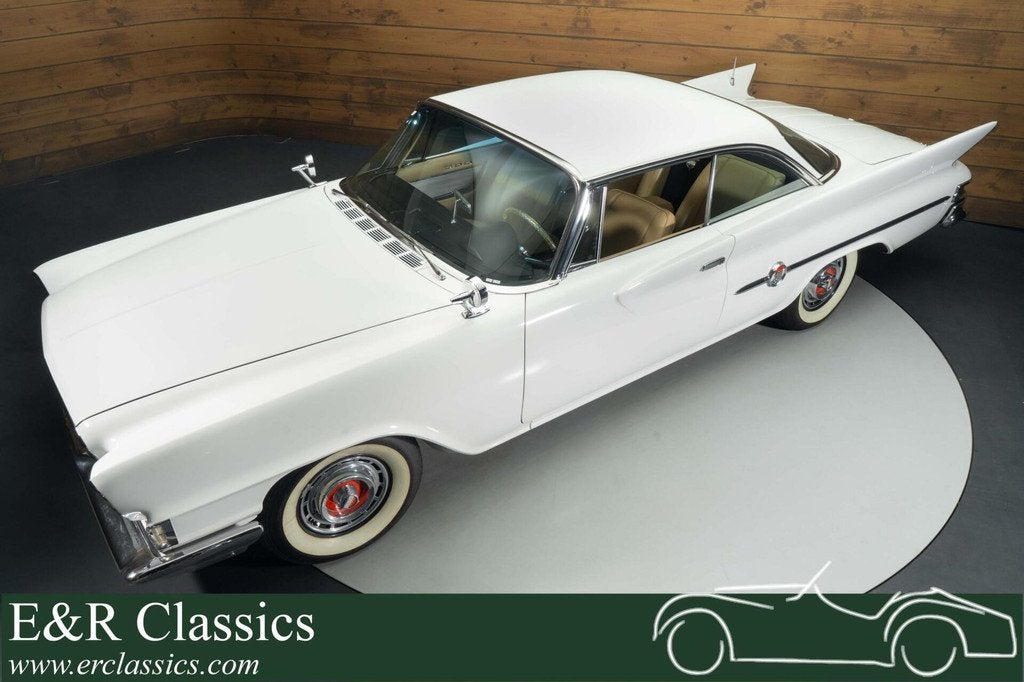 Chrysler 300 G Coupe | 1961, Auto's, Oldtimers, Automaat, Achterwielaandrijving, 4 stoelen, Wit