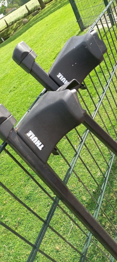 Thule verstelbare dakdragers, Ophalen, Gebruikt