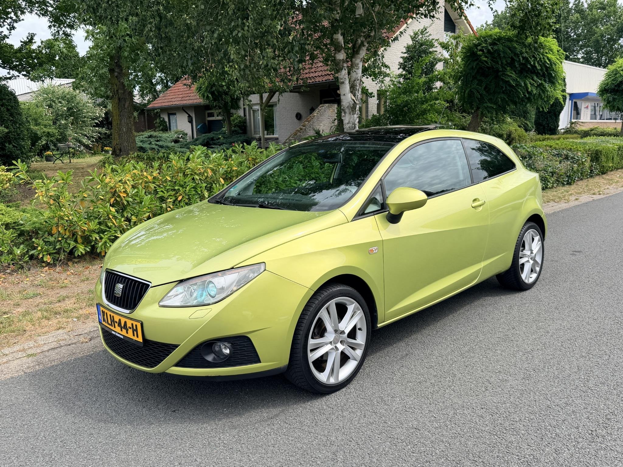 SEAT Ibiza 1.4 Sport 86PK Pano•Xenon, Auto's, Voorwielaandrijving, Gebruikt, 4 cilinders, Ibiza