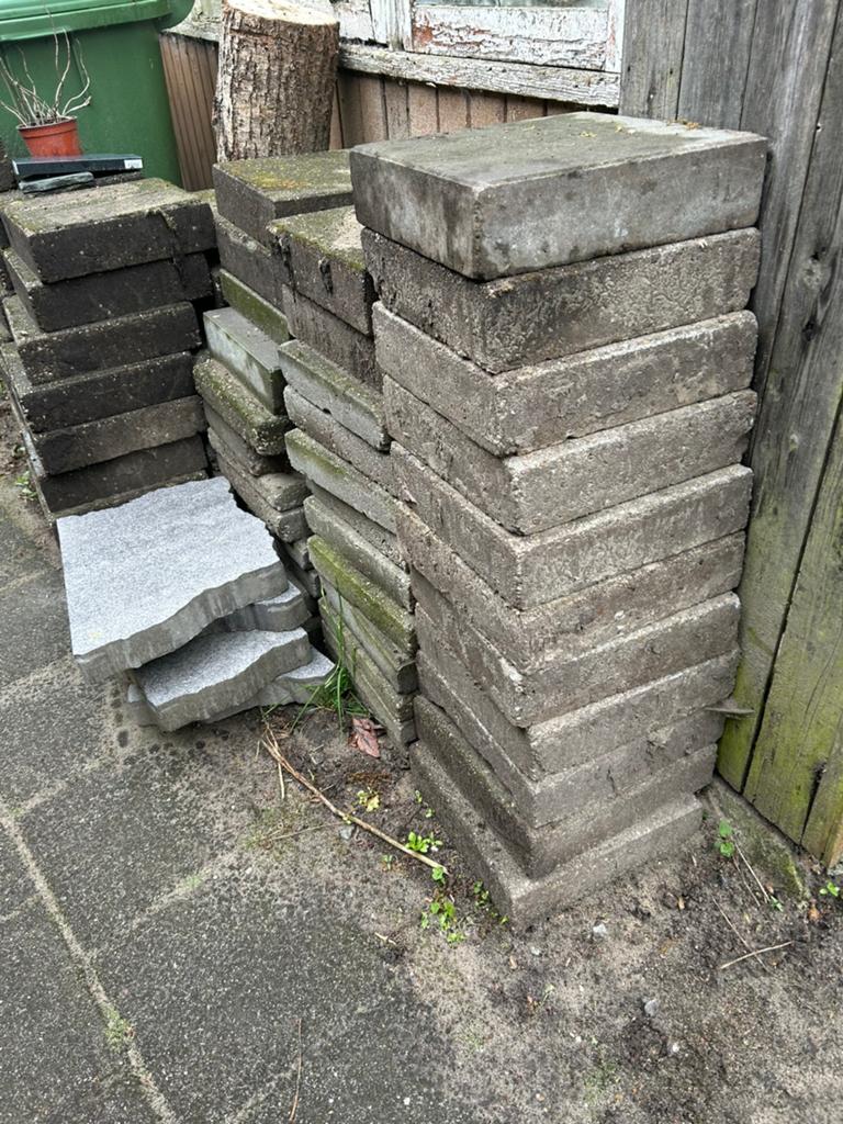 Tegels 30 x 30 gratis, Tuin en Terras, Ophalen, Gebruikt, Beton, Terrastegels