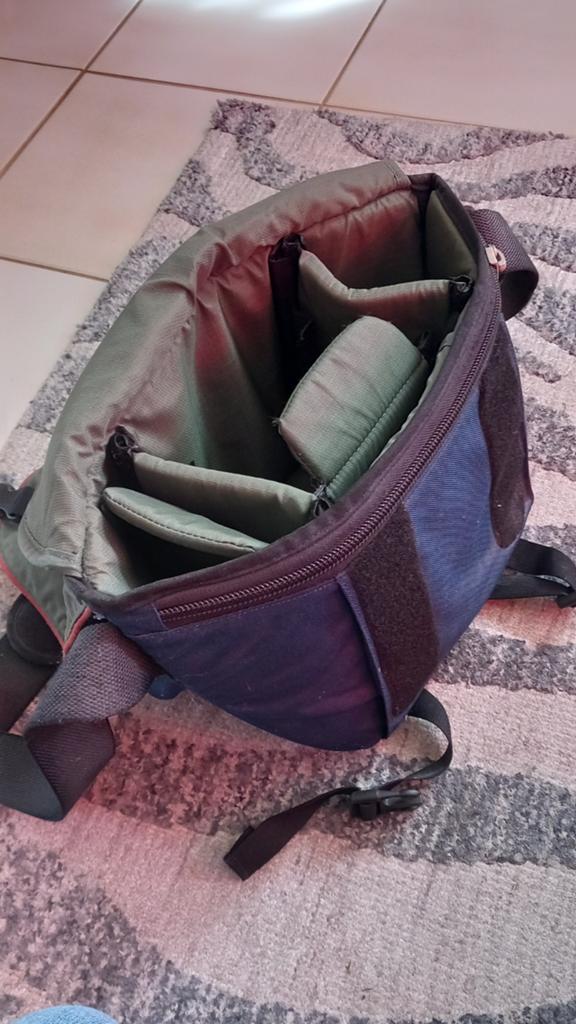 Fototas met veel opbergvakjes Crumpler, Ophalen of Verzenden, Zo goed als nieuw, Schoudertas, Crumpler
