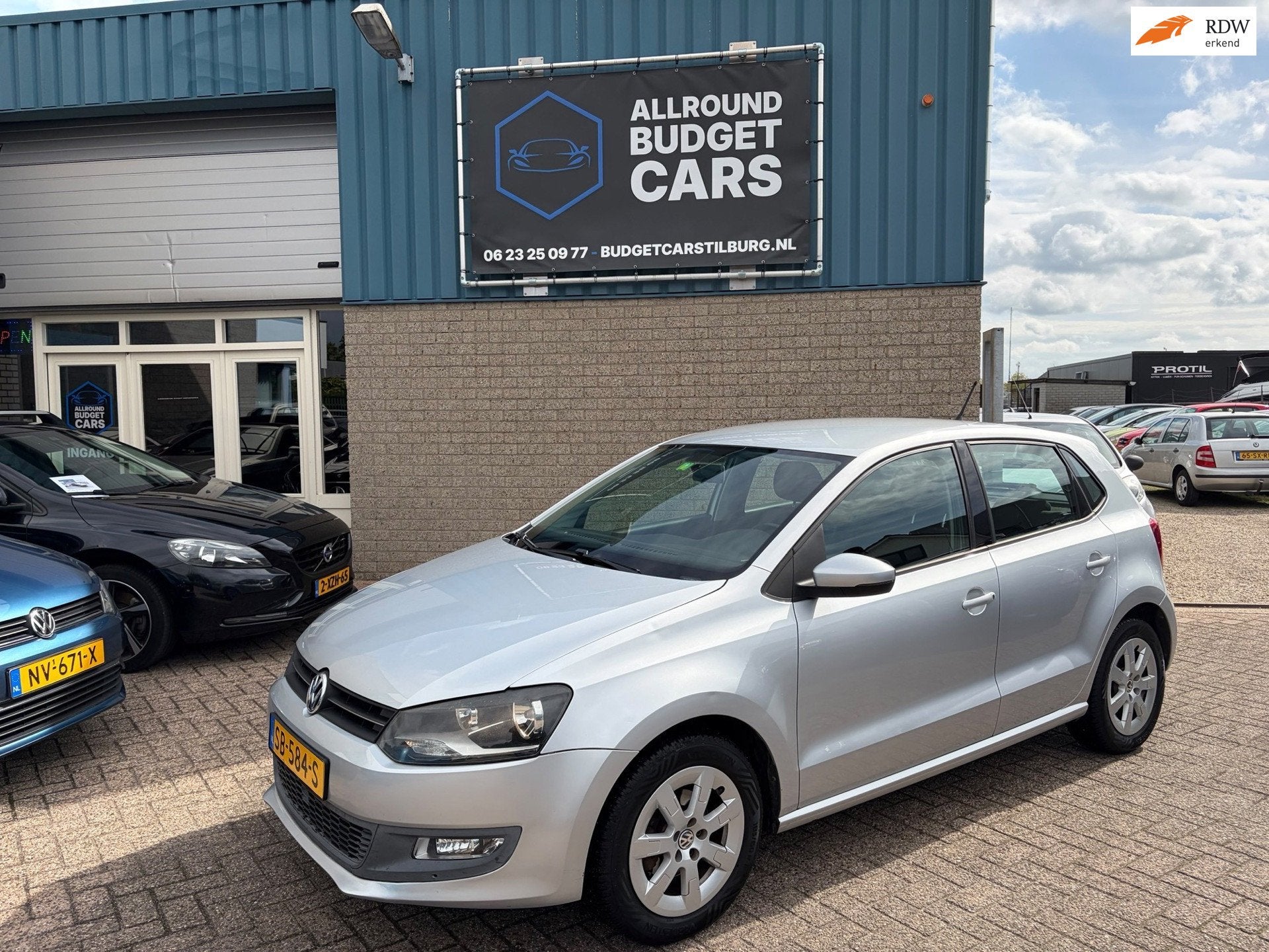 Volkswagen Polo 1.4-16V Highline, Auto's, Zwart, 4 cilinders, Bedrijf, Handgeschakeld