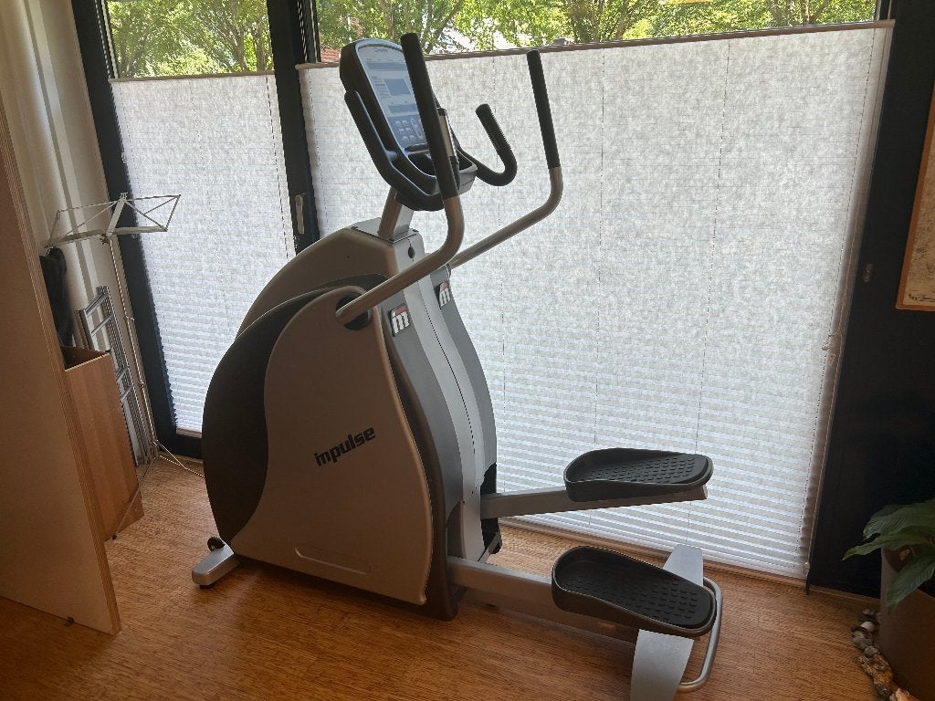 Crosstrainer, pulley, hometrainers(2), roeimachine., Sport en Fitness, Ophalen, Gebruikt, Crosstrainer