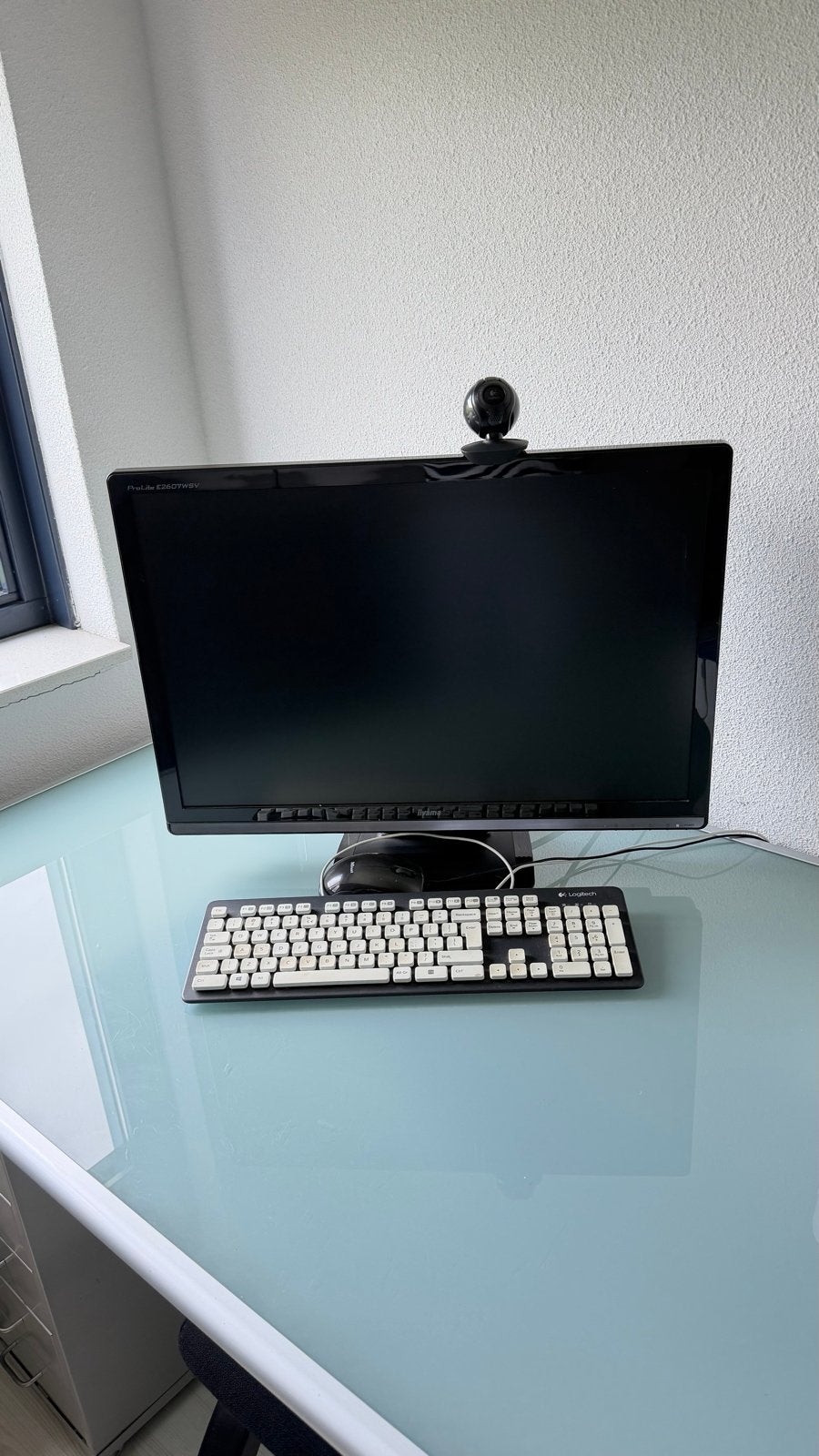 Iiyama scherm en Logitech toetsenbord, Ophalen, Gebruikt, Full HD