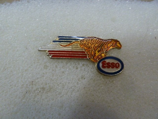 Pin Esso, Ophalen of Verzenden, Gebruikt, Overige onderwerpen