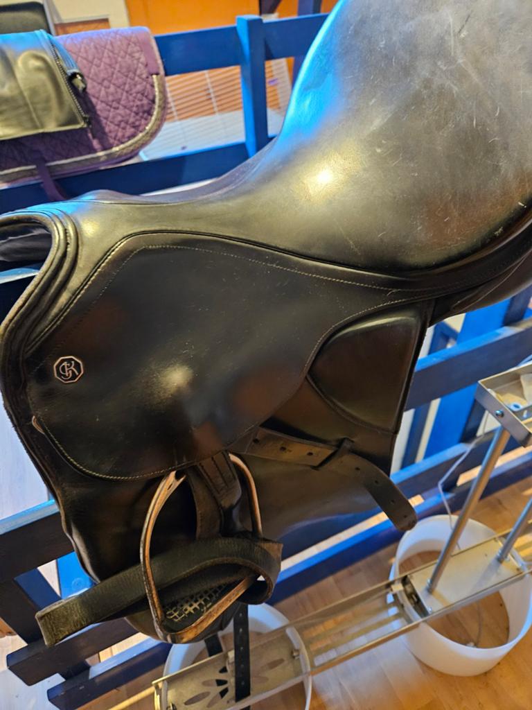 Dressuurzadel en singel, Dieren en Toebehoren, Ophalen, Gebruikt, Dressuur