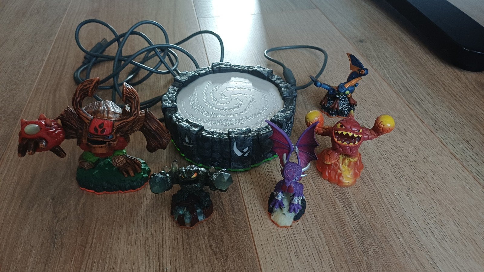 Skylanders Trap Team Starter Pack met extra figuren, Ophalen of Verzenden, Zo goed als nieuw