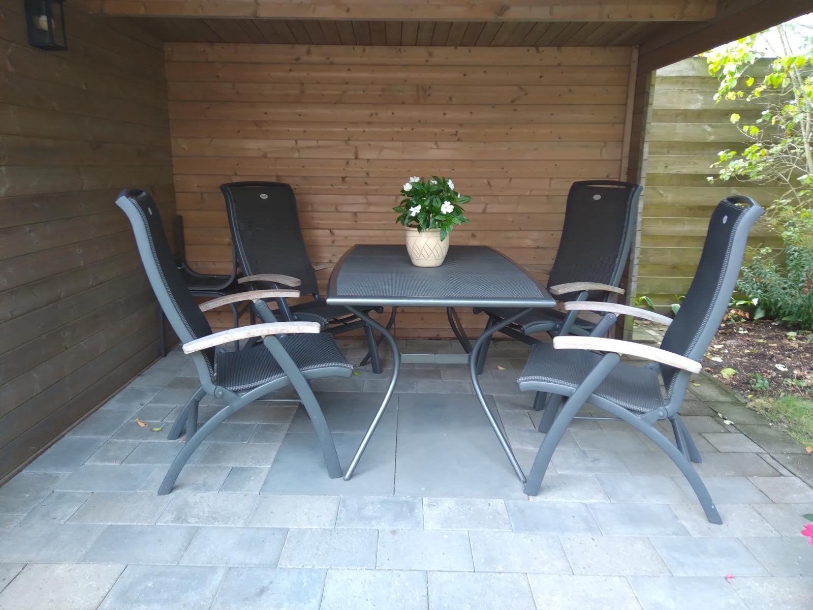 Hartmann Tuinset met 4 stoelen en tafel, Tuin en Terras, Ophalen, 4 zitplaatsen, Gebruikt, Eettafel