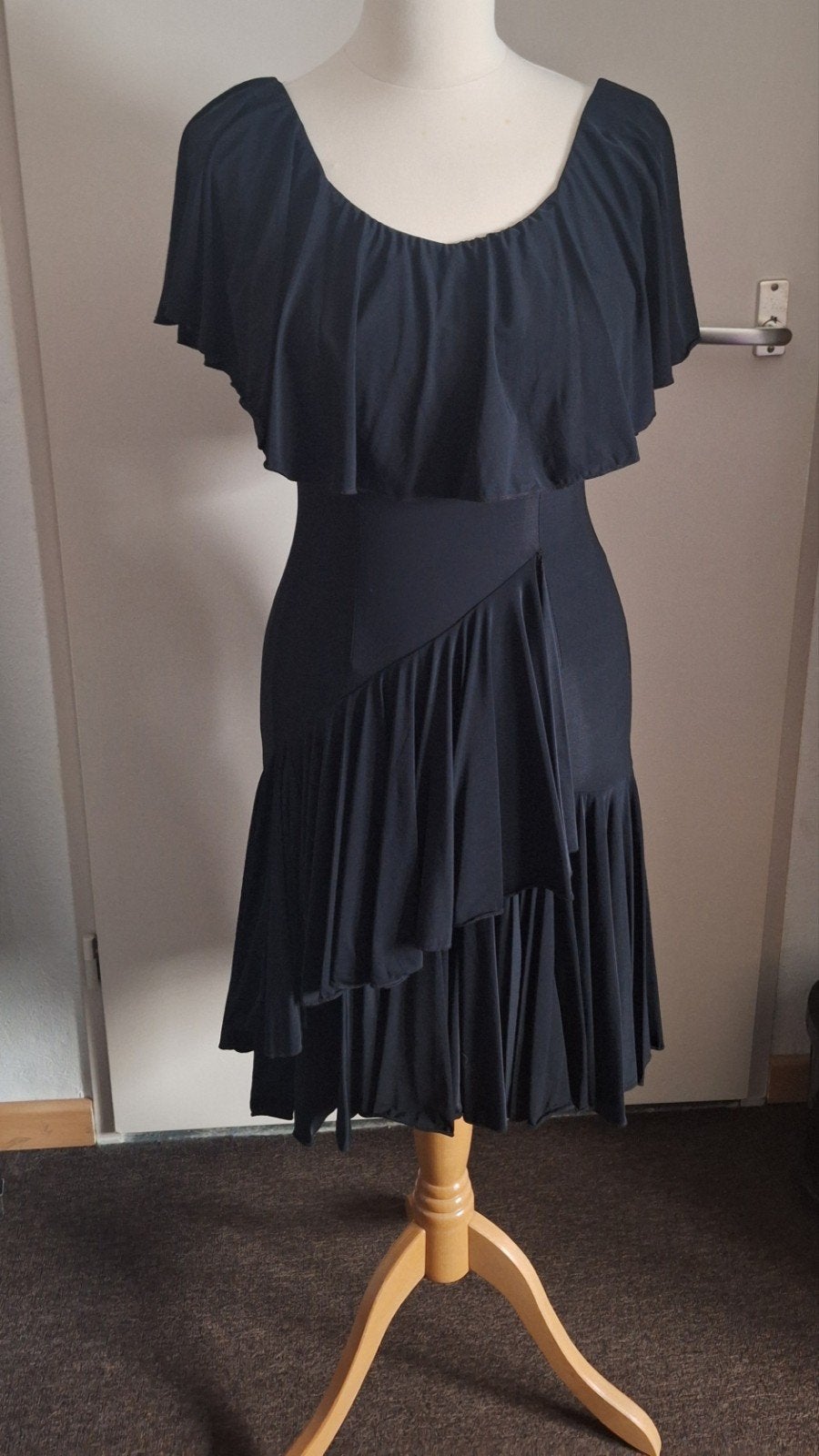 Elegante Debutanten Latin Jurk Maat 36-38, Zwart, Ophalen of Verzenden, Maat 36 (S), Onder de knie