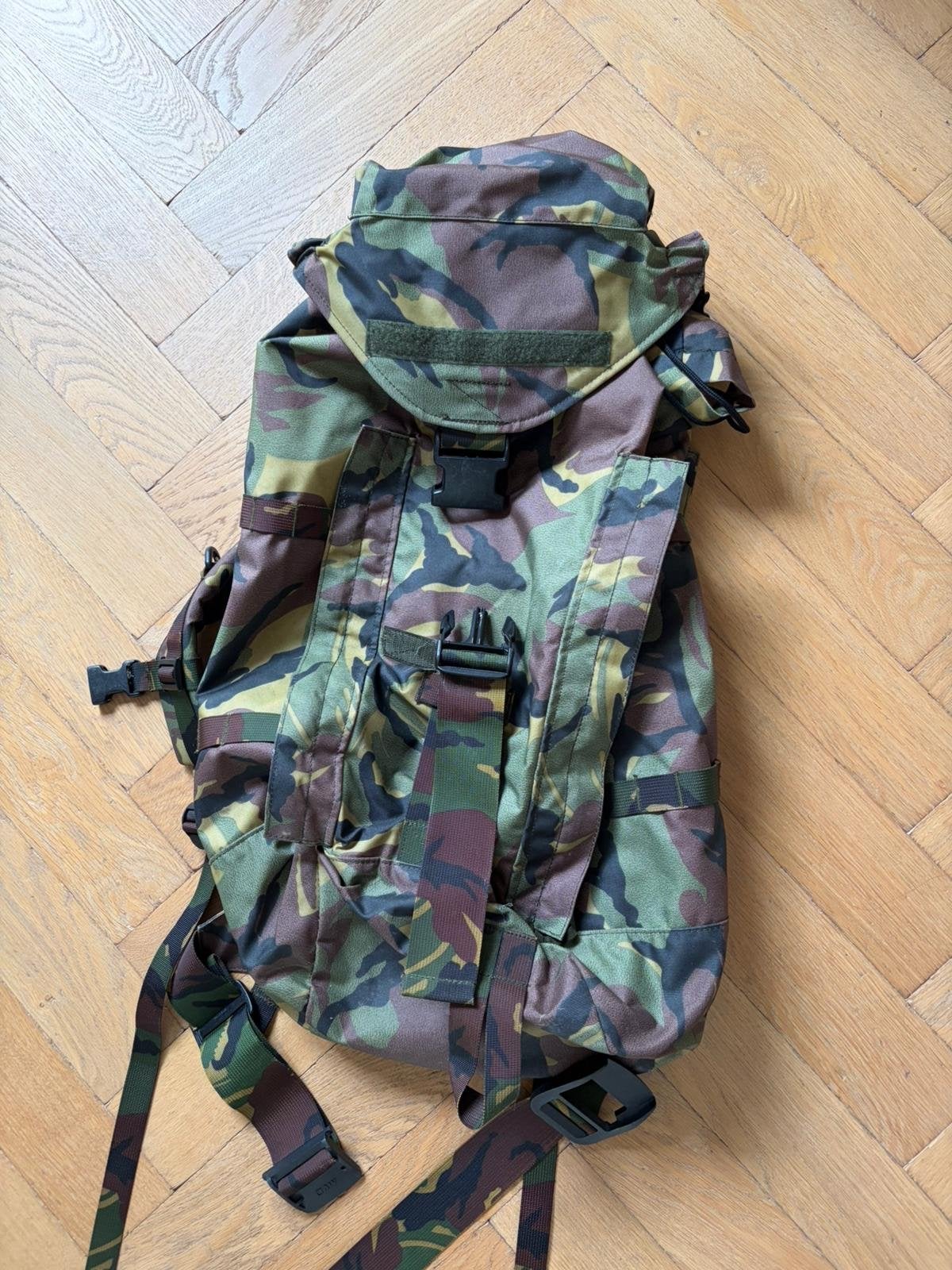 Camouflage Rugzak - Stevige Trekking Backpack, Gebruikt, 25 tot 40 cm, Ophalen of Verzenden, Trekking