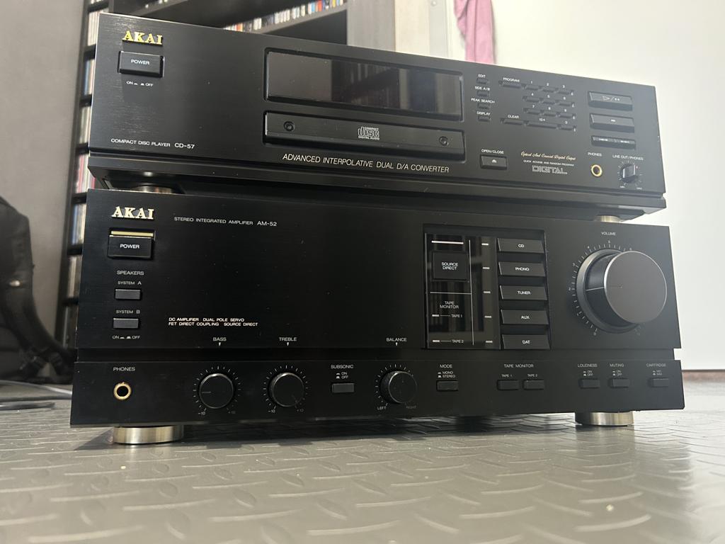 AKAI AM-52 versterker + CD-57 cd speler, Audio, Tv en Foto, Stereo-sets, Ophalen, Gebruikt, Losse componenten, Akai