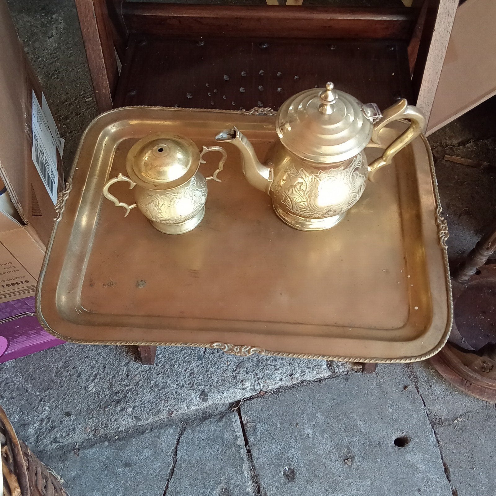 koperen dienblad met theepot en suikerpot, Antiek en Kunst, Ophalen