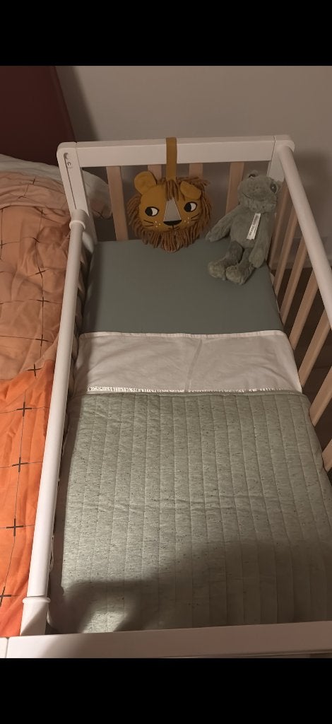 Baby bedje te koop, Ophalen of Verzenden, Zo goed als nieuw, Minder dan 140 cm, Matras