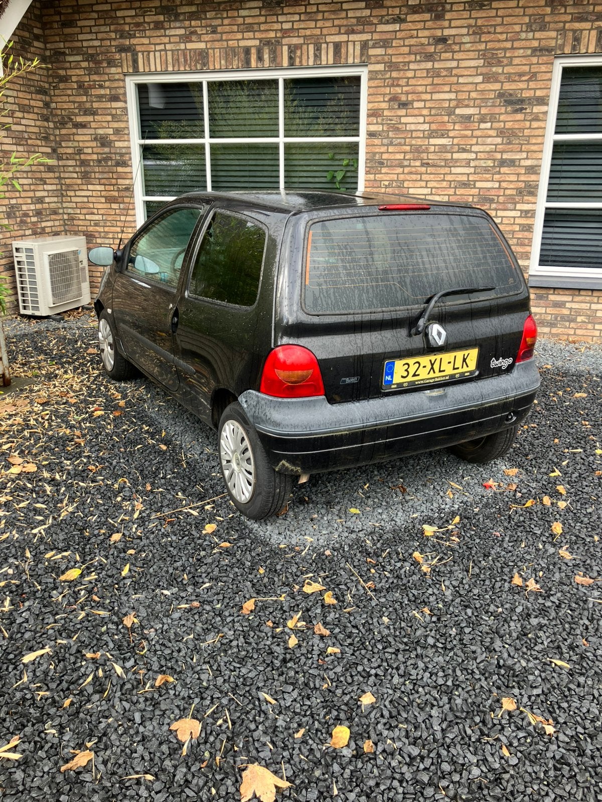 Renault Twingo 1.2 2005 2007 Zwart met airco, Auto's, Voorwielaandrijving, 600 kg, 4 cilinders, Zwart