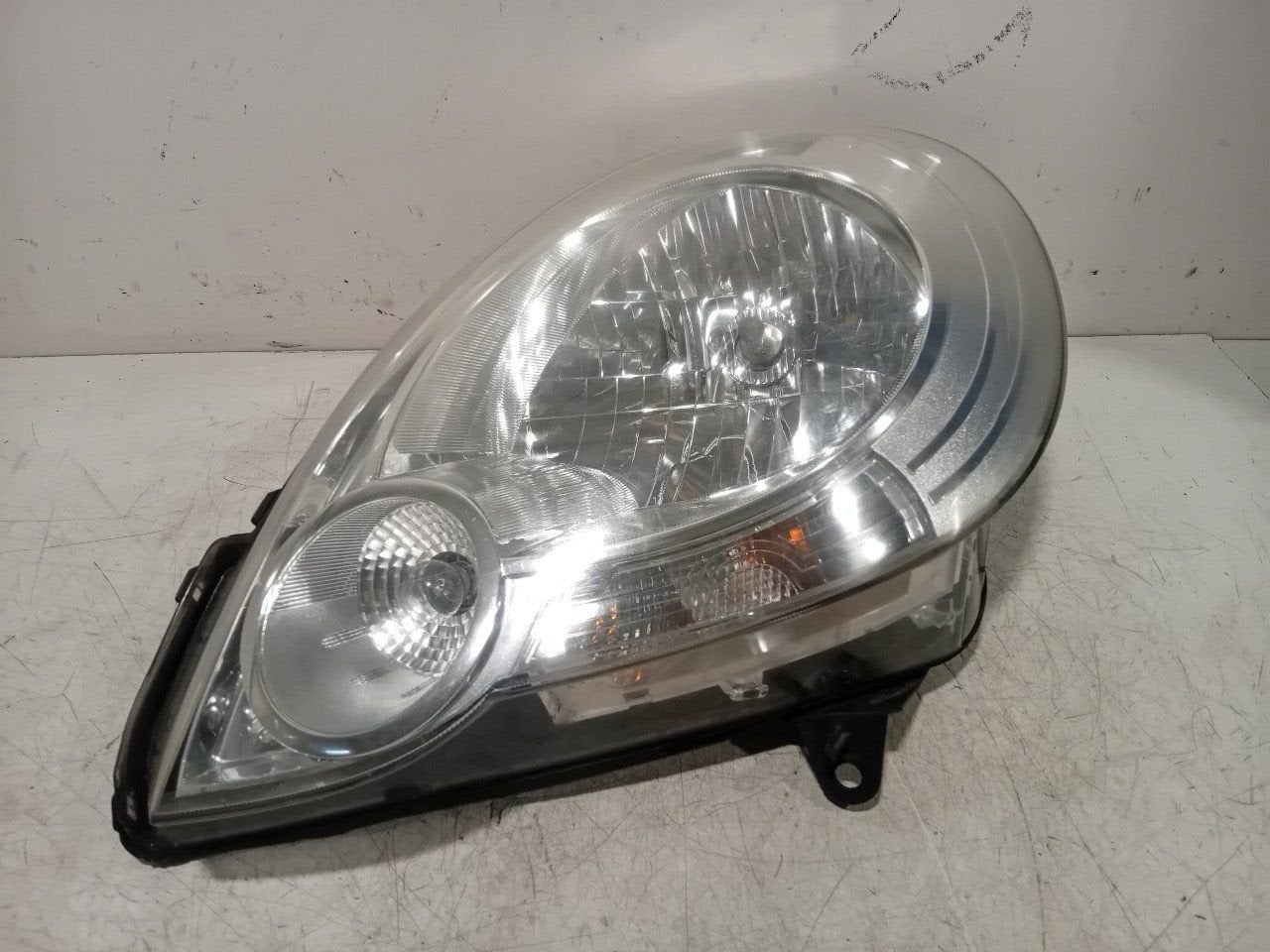 Koplamp links Renault Kangoo, Onderdelen@venauto.nl, Van der Ven Autorecycling B.V., Gebruikt, Ettenseweg 76, 4706 PB Roosendaal, The Netherlands