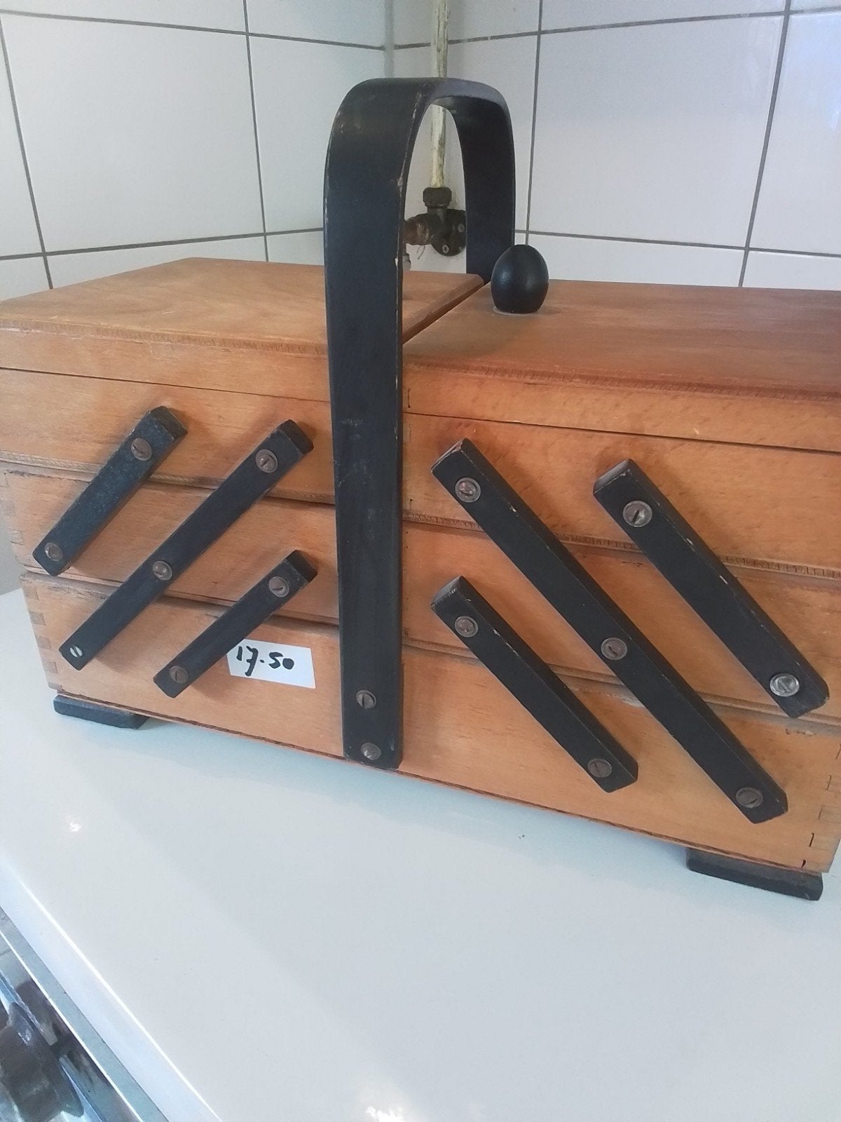 Houten naaibox uitklapbaar met inhoud - 32x15 cm, Ophalen of Verzenden, Gebruikt, Overige typen