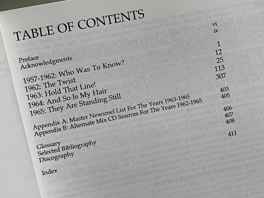 Way Beyond Compare - The Beatles’ recorded legacy 1957 -1965, Verzamelen, Ophalen of Verzenden, Zo goed als nieuw, Boek, Tijdschrift of Artikel