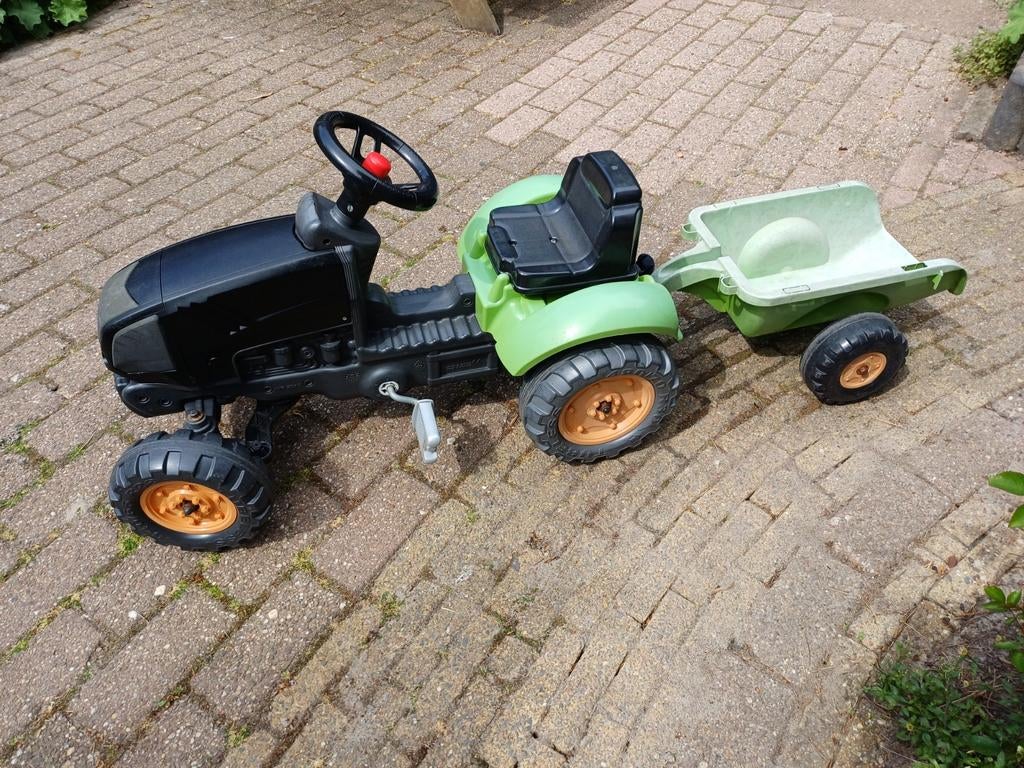 Falk traptractor met aanhanger, Kinderen en Baby's, Speelgoed | Buiten | Voertuigen en Loopfietsen, Ophalen, Gebruikt, Falk, Trapvoertuig