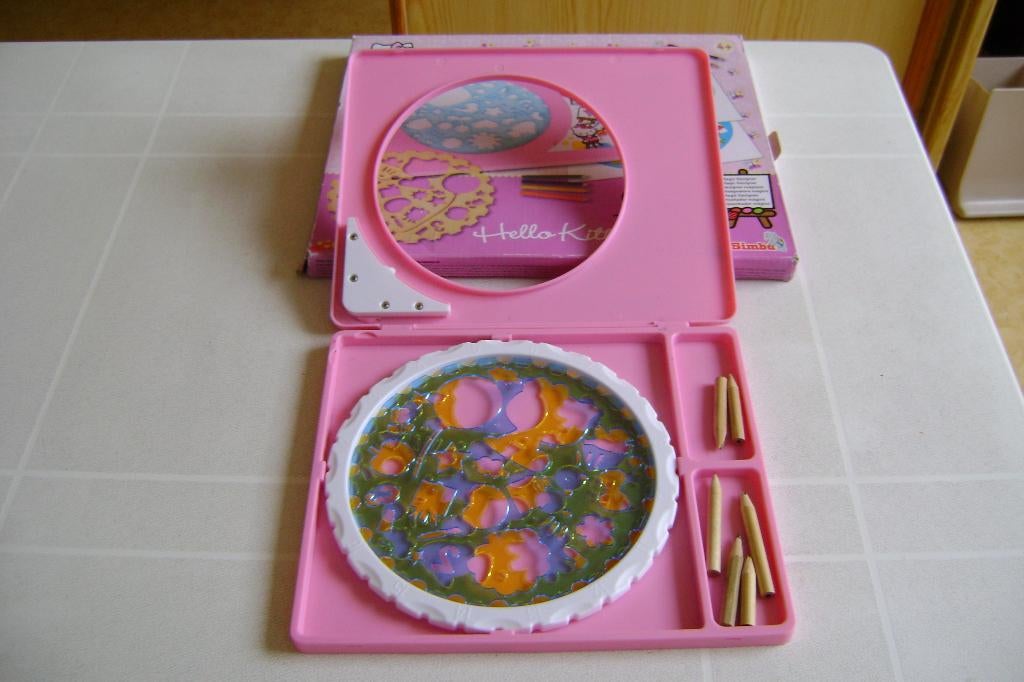 2   hello kitty sjablooms met voorbeelden boekje, Ophalen of Verzenden, Nieuw, Knutselen