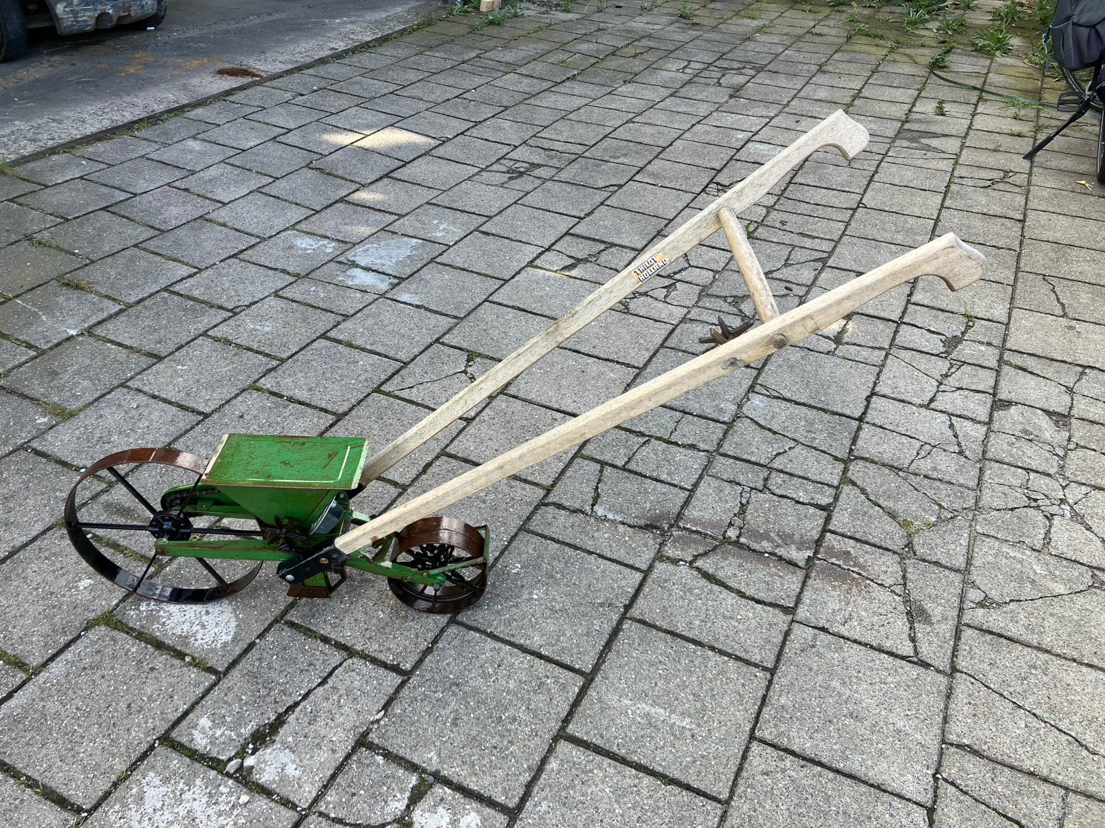 Te koop: Thilot zaaimachine, Ophalen, Gebruikt