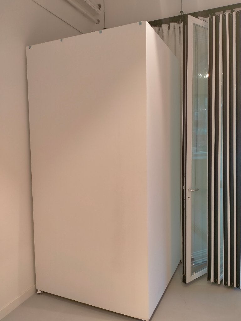 2x Witte Zuilen (248x123x126 cm), Ophalen, Gebruikt