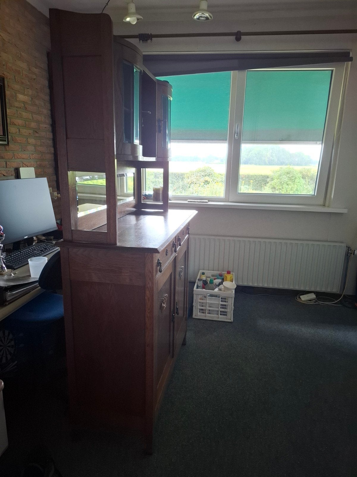 Oude eiken buffetkast met geslepen glas, Glas, 150 tot 200 cm, 25 tot 50 cm, Gebruikt