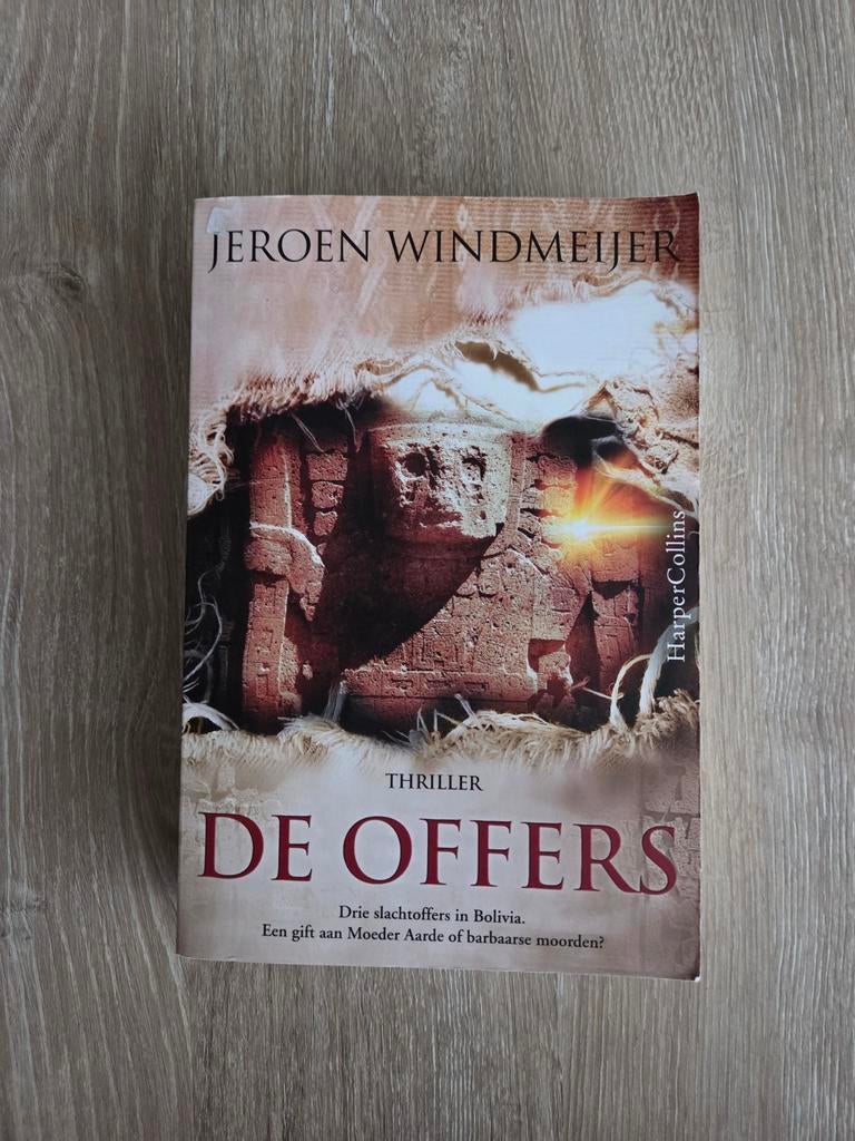 Jeroen Windmeijer 'De Offers', Boeken, Thrillers, Ophalen of Verzenden, Zo goed als nieuw