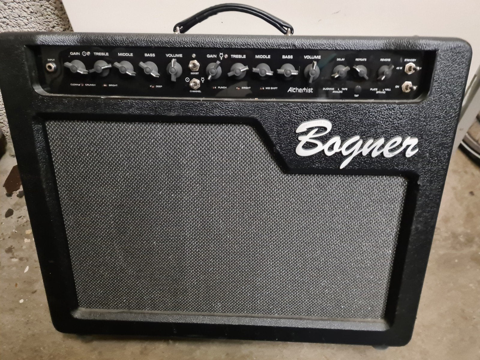 Bogner Alchemist 12" buizenversterker 40W met footswitch, Muziek en Instrumenten, Ophalen of Verzenden, Gebruikt