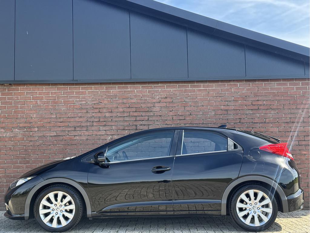Honda Civic 1.4 SPORT | NL-AUTO! | NAVI! | CRUISE!, Auto's, Honda, Voorwielaandrijving, Euro 5, Gebruikt, Zwart