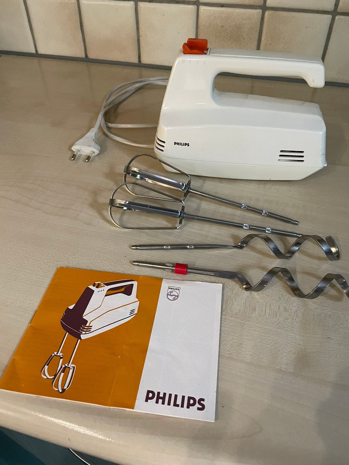Mixer Philips (oud maar prima), Ophalen, Gebruikt, 3 snelheden of meer