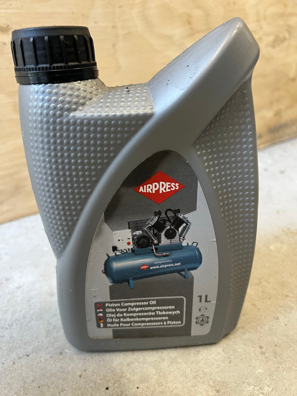 Airpress Zuigercompressorolie 1L, Minder dan 25 liter, Ophalen, Zo goed als nieuw