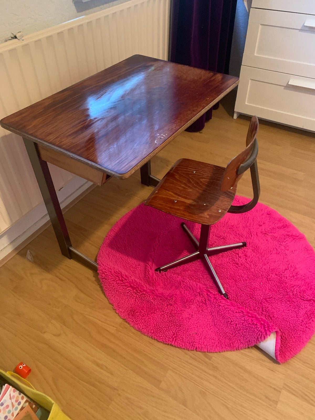 Retro kinderbureau, Kinderen en Baby's, Kinderkamer | Tafels en Stoelen, Ophalen, Gebruikt, Stoel(en)