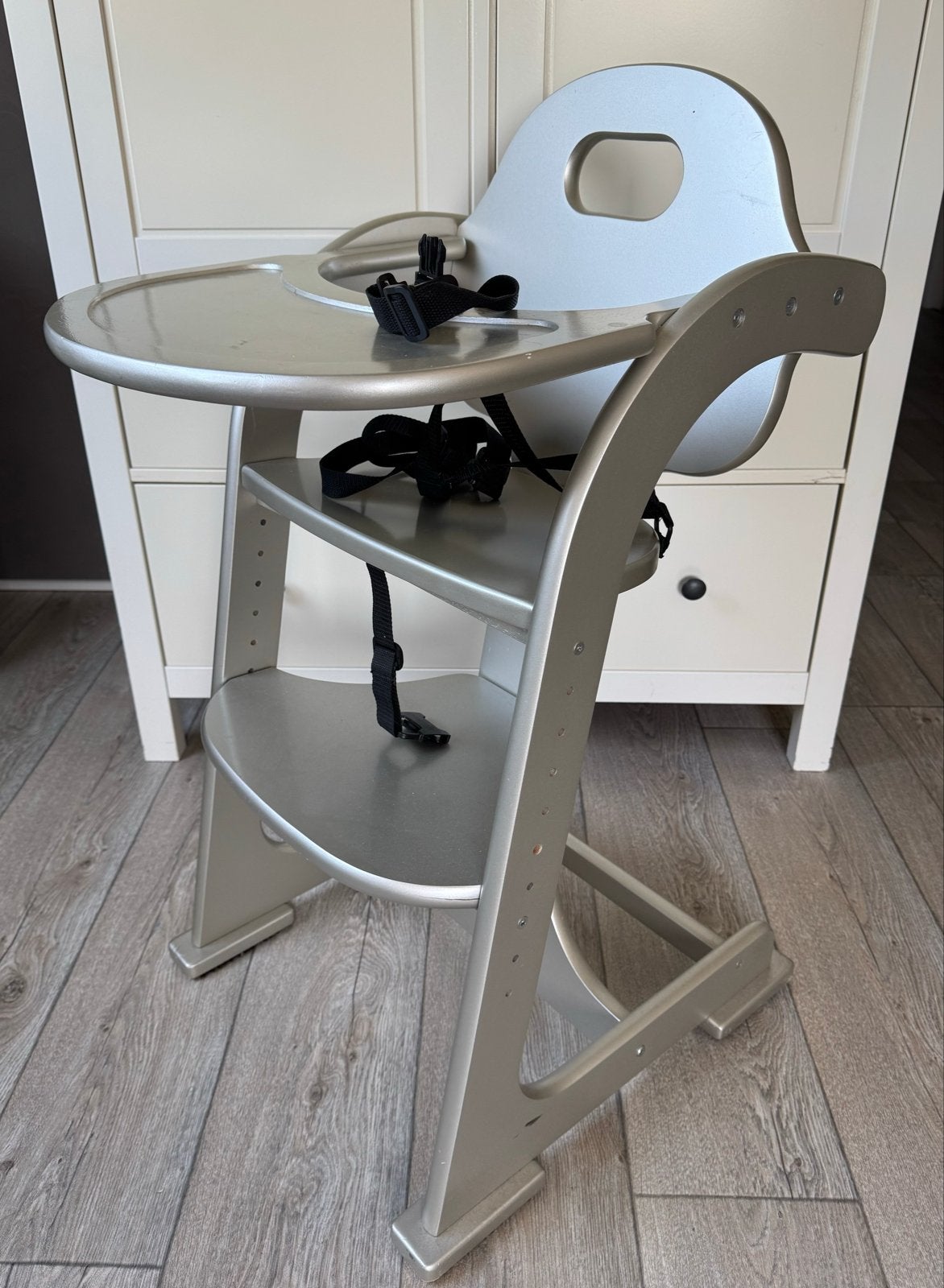 Tiamo Wood Collection kinder Meegroei stoel - Zilver, Kinderen en Baby's, Kinderstoelen, Ophalen, Gebruikt, Meegroeistoel, Afneembaar eetblad