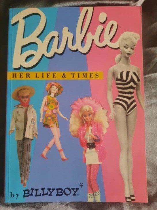Barbie: Her Life & Times - BillyBoy* (Boek), Ophalen of Verzenden, Zo goed als nieuw