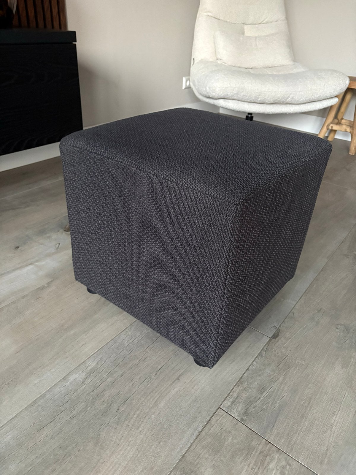 Grijze poef - Comfortabel en stijlvol, Ophalen, Minder dan 50 cm, Vierkant, Minder dan 50 cm