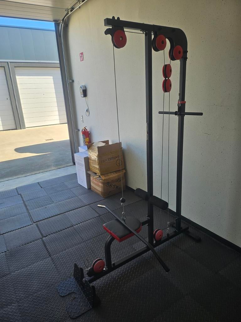 Marbo Sport Lat Pulldown Machine - Zo goed als nieuw, Sport en Fitness, Fitnessmaterialen, Zo goed als nieuw, Overige typen, Armen