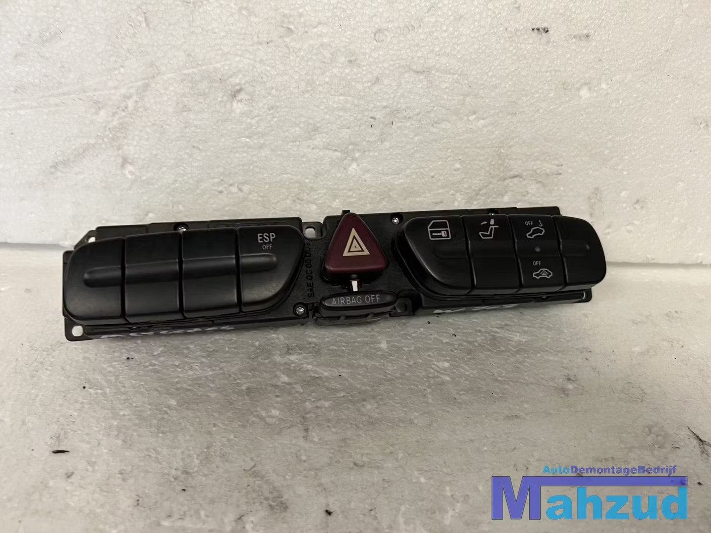 MERCEDES C-KLASSE W203 Alarmlicht schakelaar 2038216258, Gebruikt, Mercedes-Benz AG, Mercedes-Benz, Ophalen of Verzenden