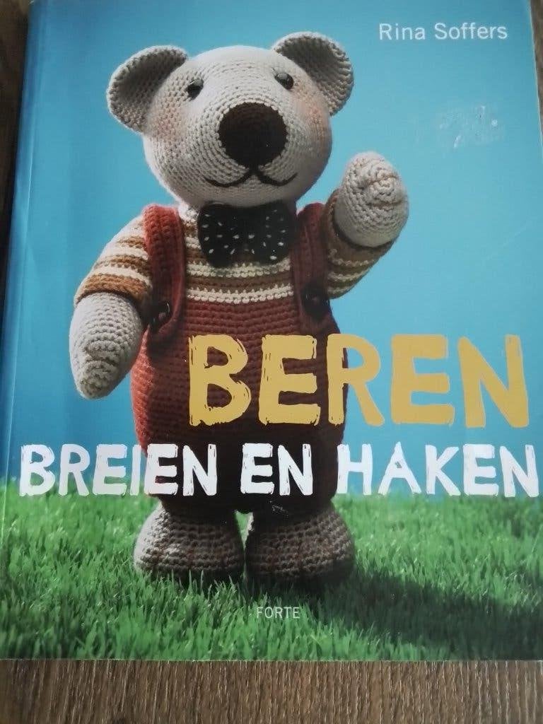 Beren breien en haken, rina soffers, Ophalen of Verzenden, Zo goed als nieuw, Breien of Haken, Patroon of Boek
