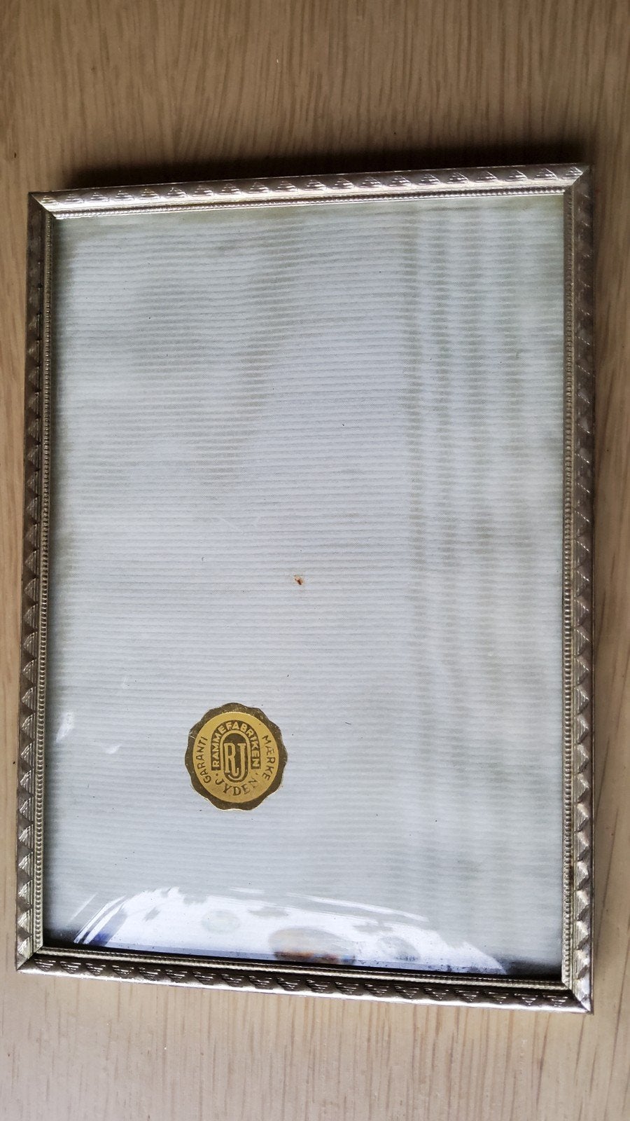 antiek klein zilver kleur fotolijstje bol glas gemerkt Jyden, Antiek en Kunst, Ophalen of Verzenden