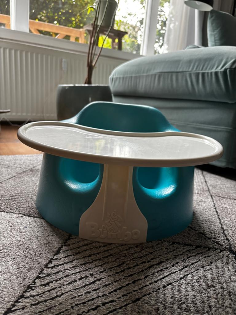 Bumbo stoeltje, Ophalen of Verzenden, Gebruikt, Overige typen, Afneembaar eetblad