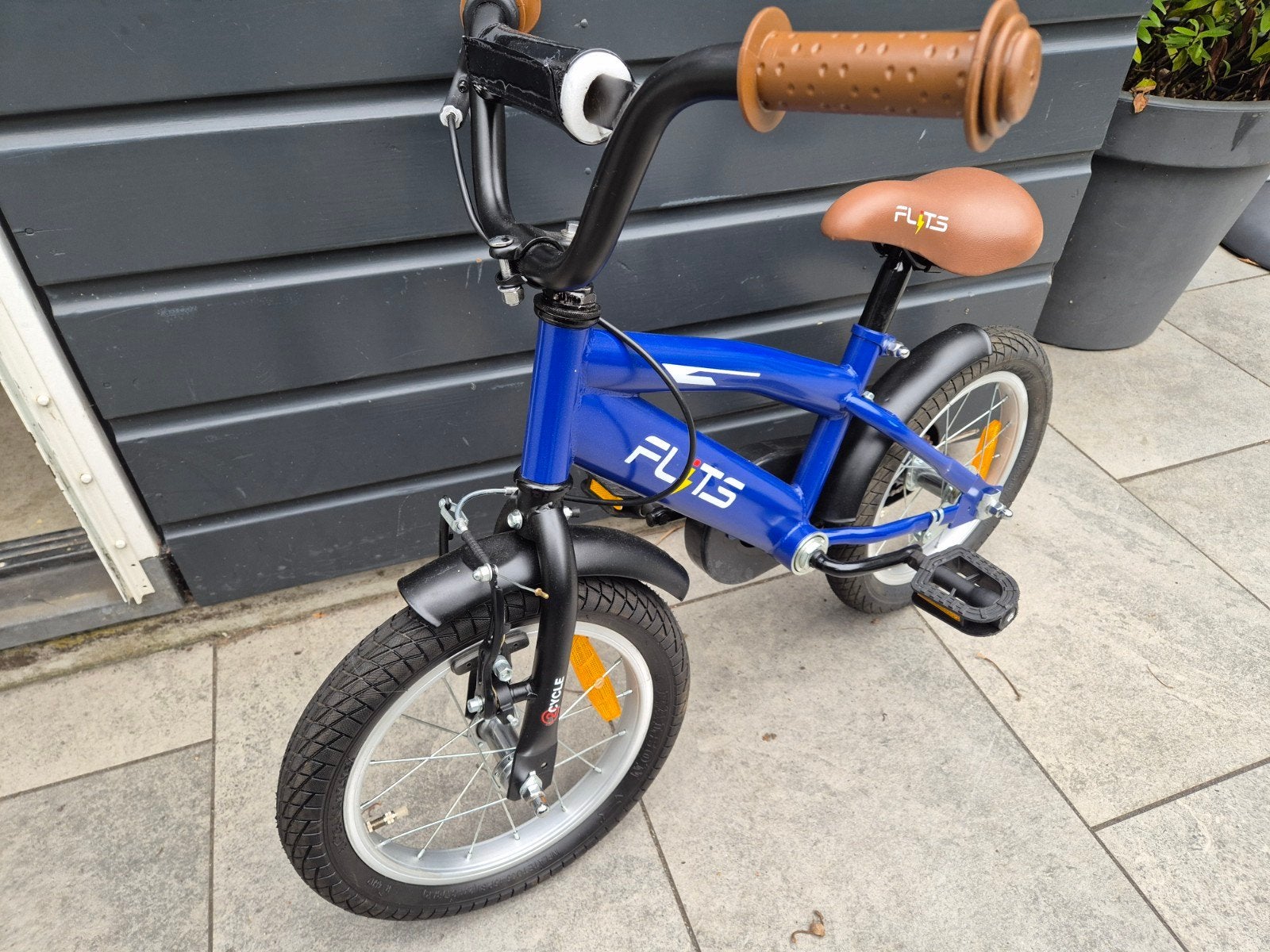 Perfecte leerfiets! 14 inch BMX incl. zijwieltjes als NIEUW!, Fietsen en Brommers, Ophalen, Terugtraprem, Zijwieltjes, Minder dan 16 inch