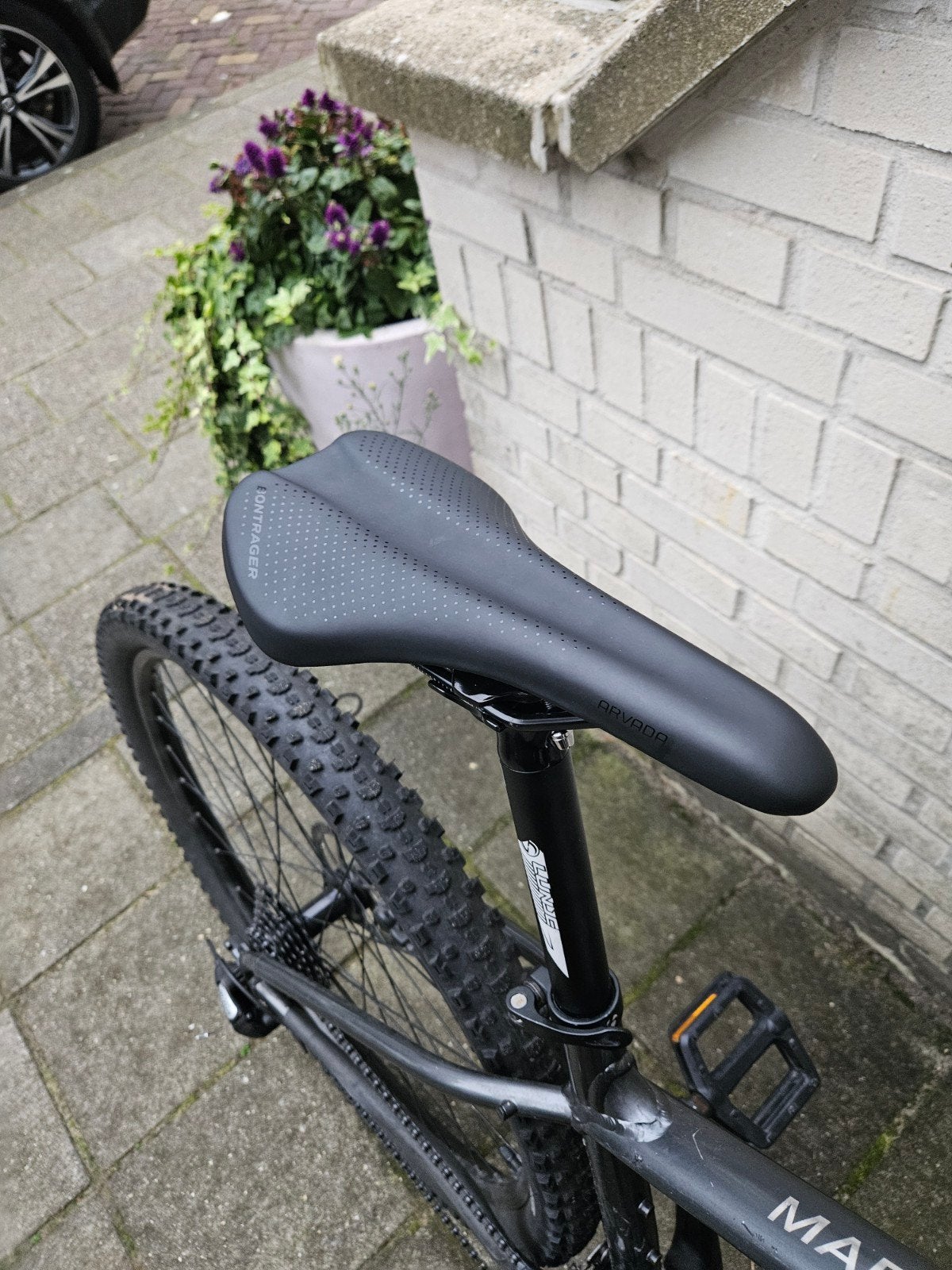 Foto 6 van Trek Marlin 5 Mountainbike maat L - Recent onderhoud