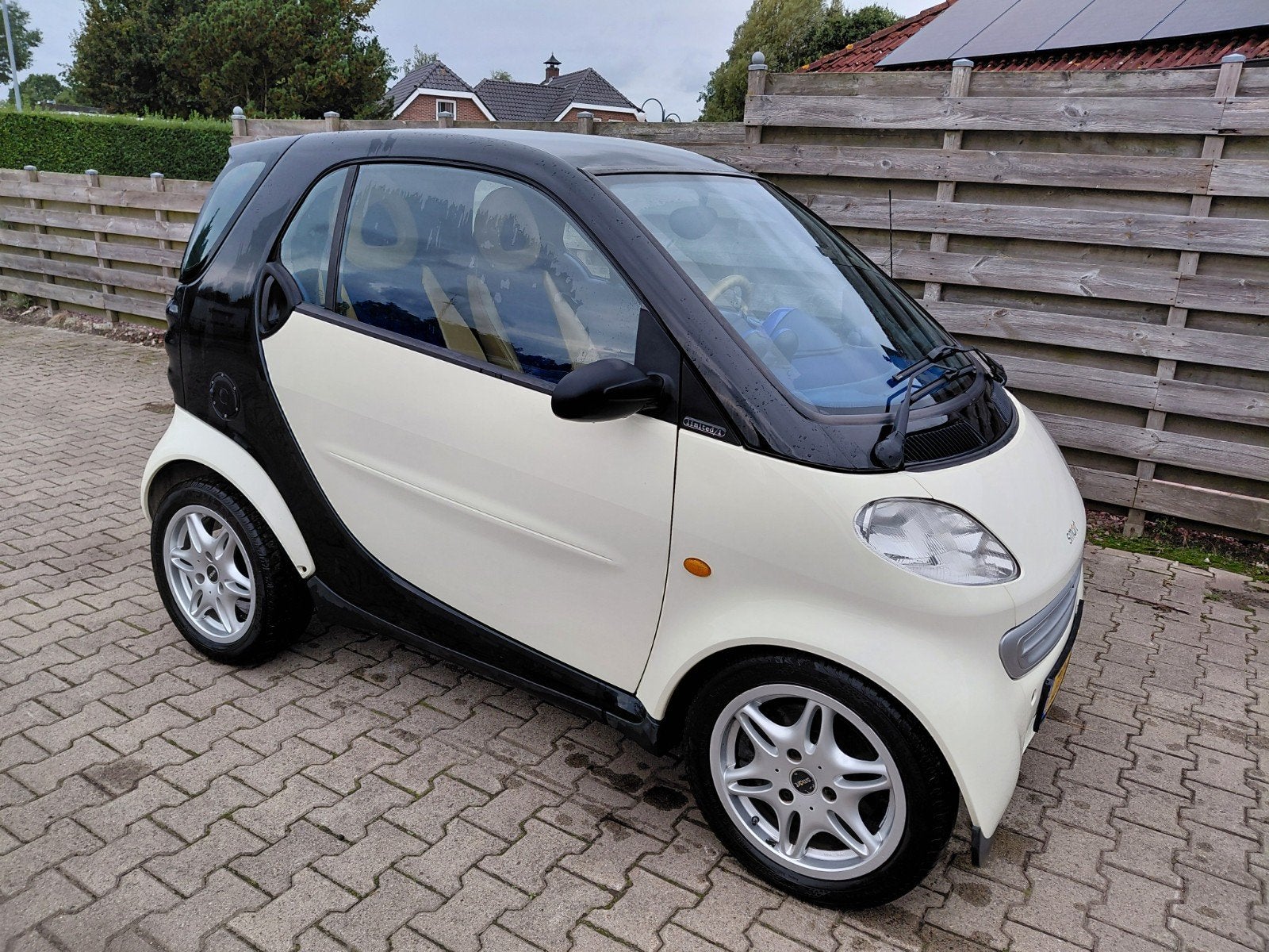 Smart city coupe--limited--nieuwe apk, 21 km/l, Achterwielaandrijving, 54 pk, 18 €/maand