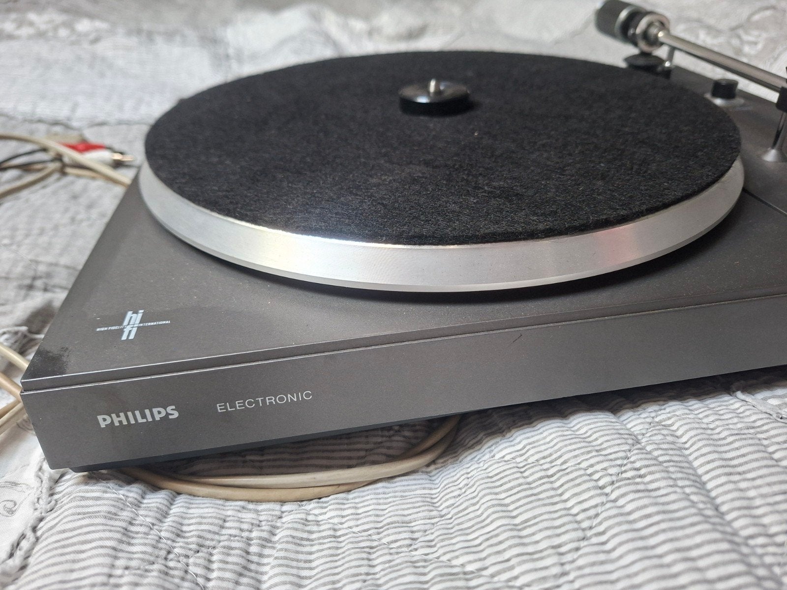 Philips 677 Direct Drive draaitafel, Audio, Tv en Foto, Platenspelers, Ophalen of Verzenden, Philips