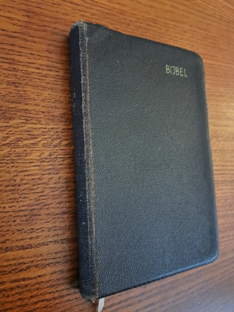 Bijbel Jongbloed Leeuwarden – dundruk – compact, Ophalen of Verzenden, Gelezen