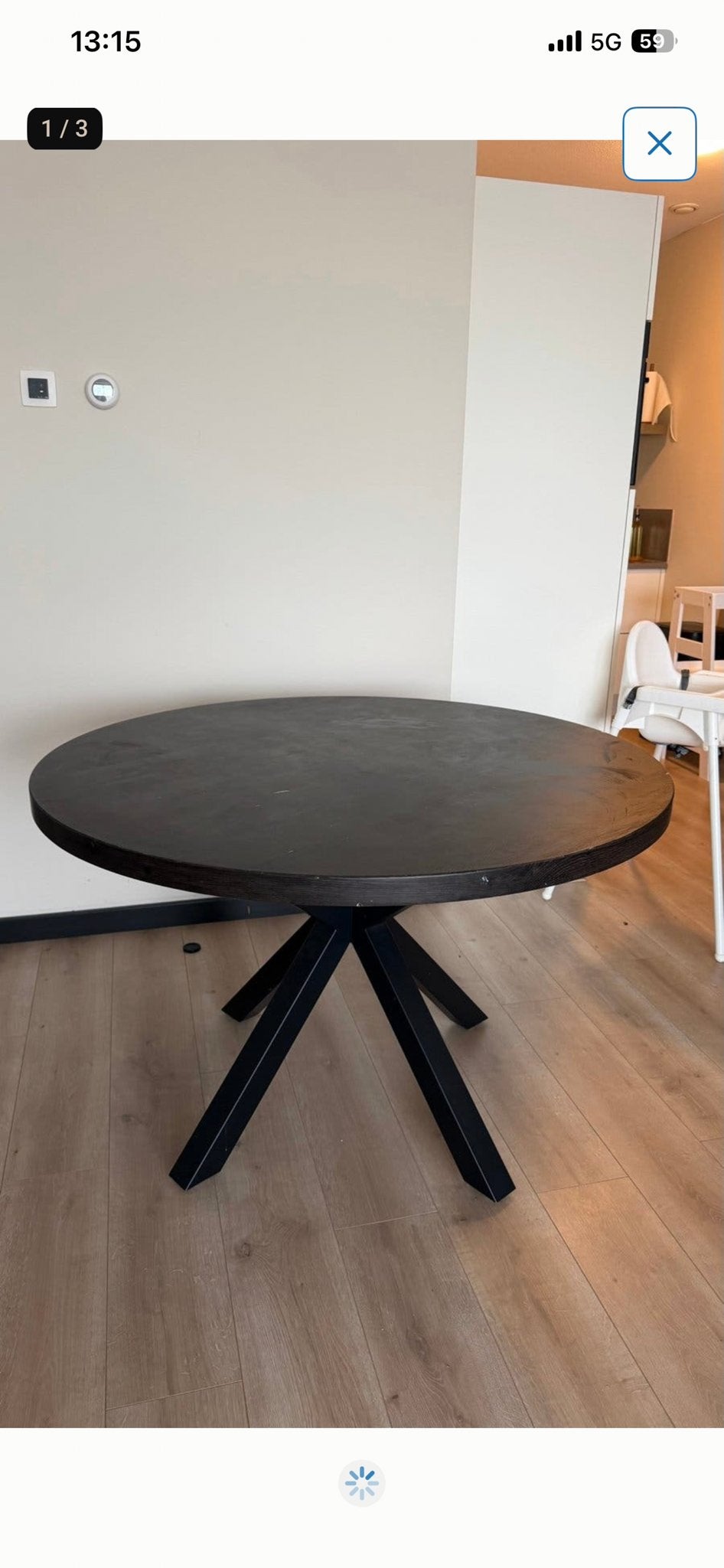 Ronde eettafel met zwart metalen onderstel, Gebruikt, 100 tot 150 cm, Rond, Ophalen of Verzenden