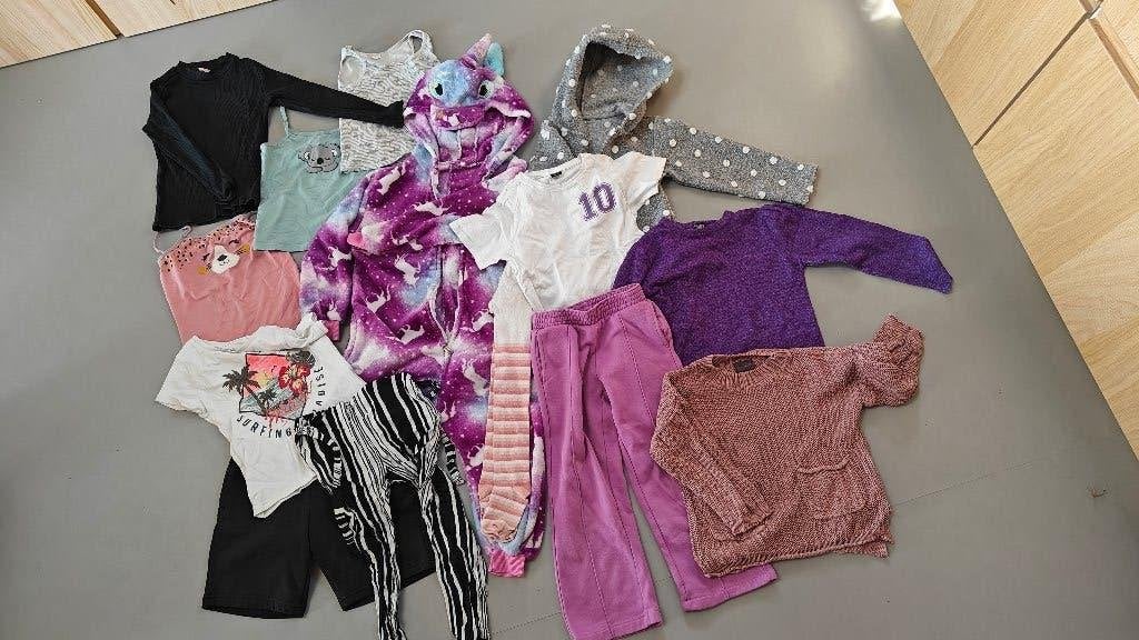 Gratis meisjes kleding 110-116, Kinderen en Baby's, Ophalen, Gebruikt, Meisje, Jurk of Rok