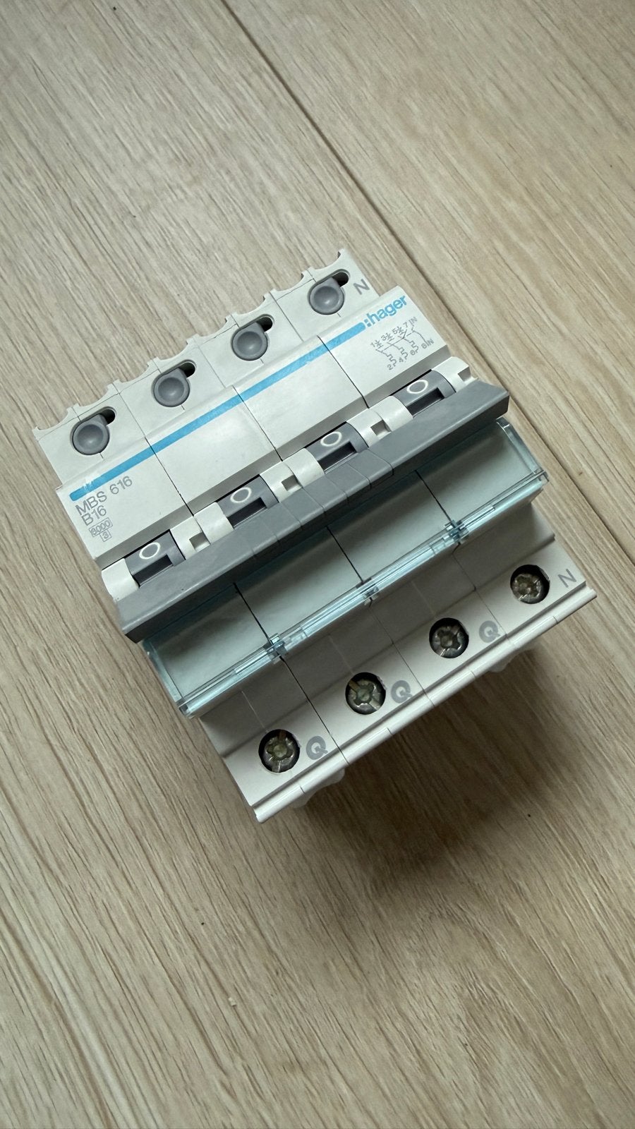 Nieuwe Hager krachtgroep MBS616, 16A B-karakteristiek, Ophalen of Verzenden, Nieuw, Hager, Installatieautomaat